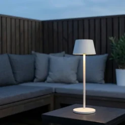 April LED oppladbar utelampe bord IP65 40cm hvit