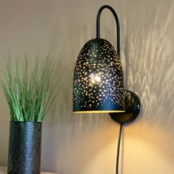 Clint New vegglampe 12cm sort