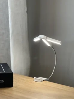 Clip Multi-light LED oppladbar boklys 31cm hvit