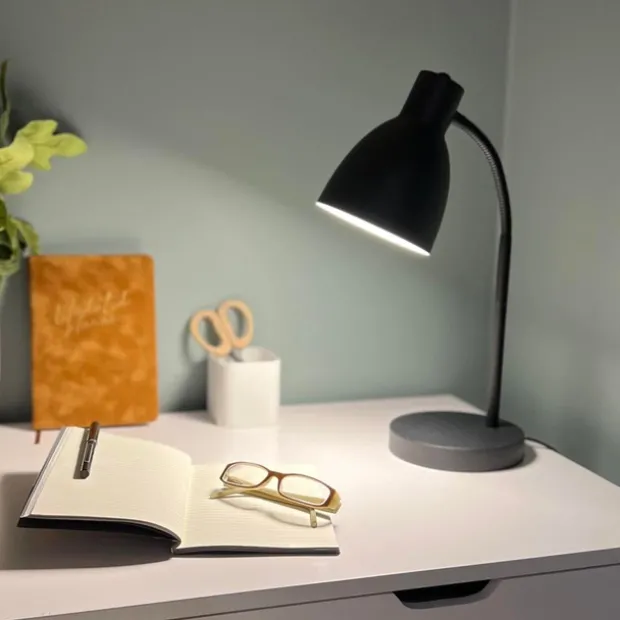 Gulliver skrivebordslampe 42cm sort