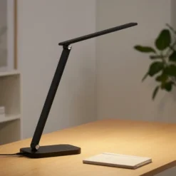 Harriet LED skrivebordslampe 39cm sort