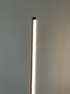Ivy LED bordlampe 46cm sort