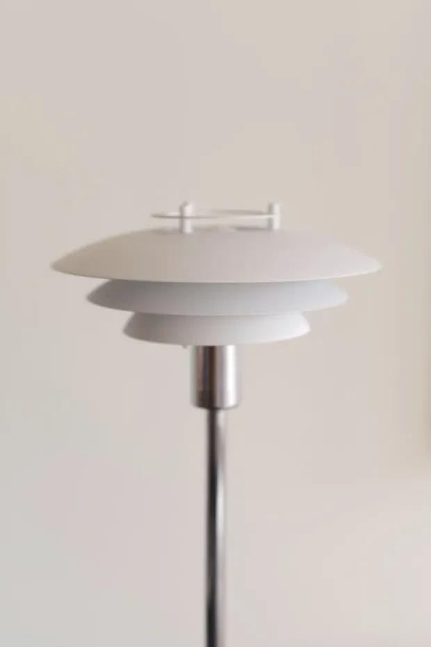 Joakim gulvlampe 135cm hvit/krom