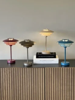 Joakim LED oppladbar bordlampe 30cm brun