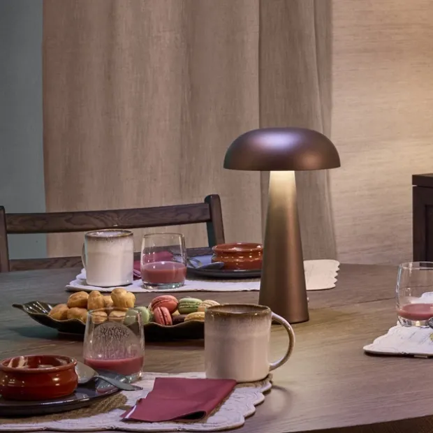 Laccaria LED oppladbar bordlampe 30cm brun