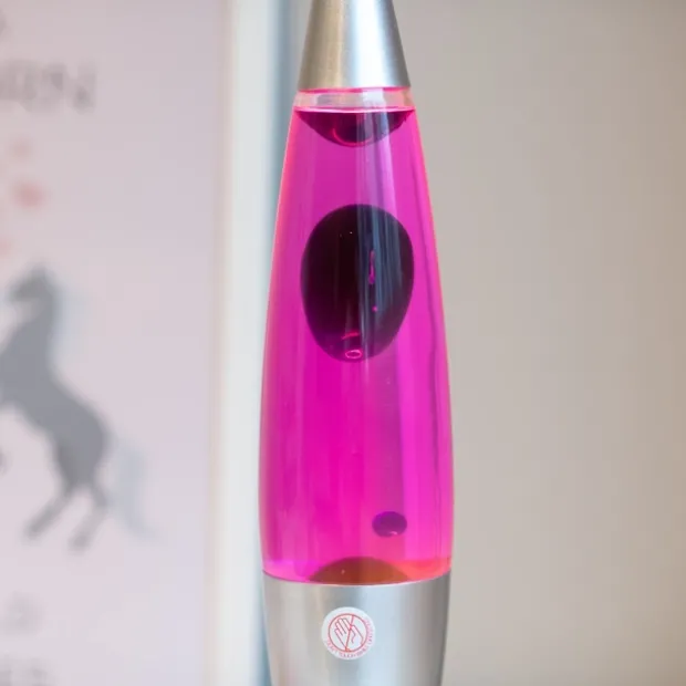 Lavalampe bordlampe rosa