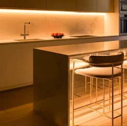 LED Strip med fjernkontroll WarmDim 5m