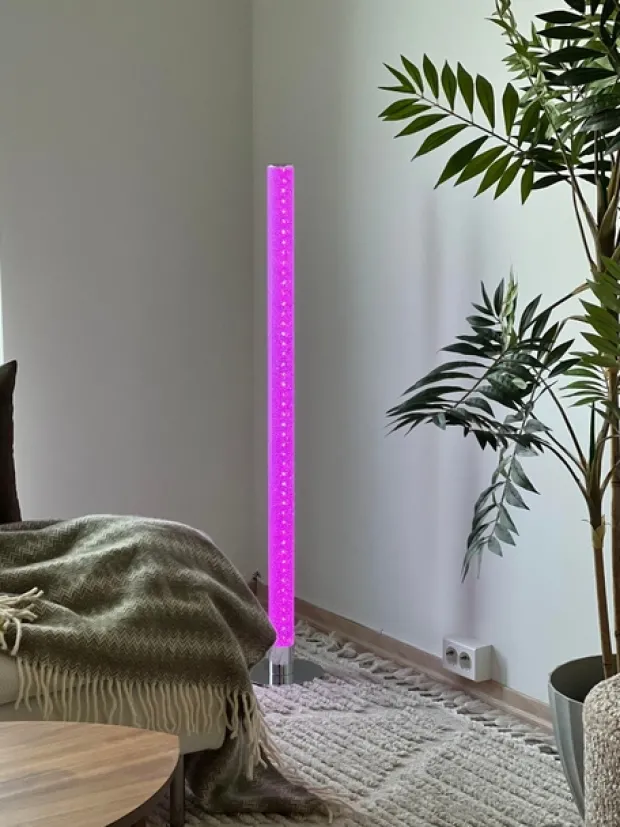 Leia LED gulvlampe 104cm RGB flerfarget
