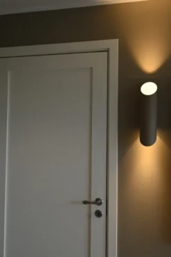 Luther vegglampe IP21 beige