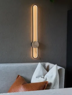 Lyon LED vegglampe 90cm sort