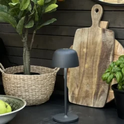 Mars LED oppladbar utelampe bord IP65 28cm grå
