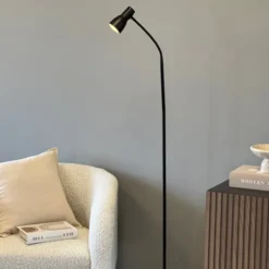 Mikes leselampe gulv 145cm sort