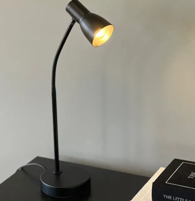 Mikes skrivebordslampe 42,5cm sort