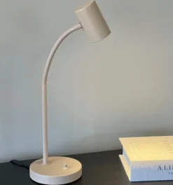 Noor II skrivebordslampe 45cm beige