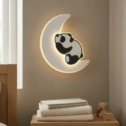 Panda sovende LED vegglampe 25cm hvit