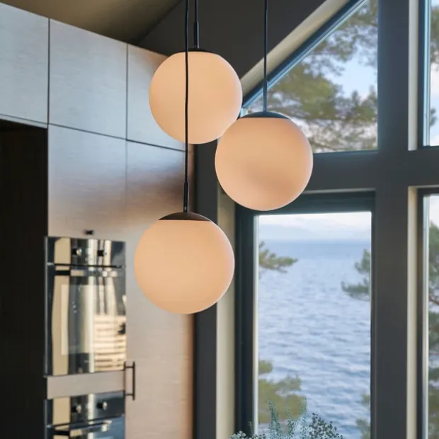 Rondell Ball taklampe 3lys 35cm hvit