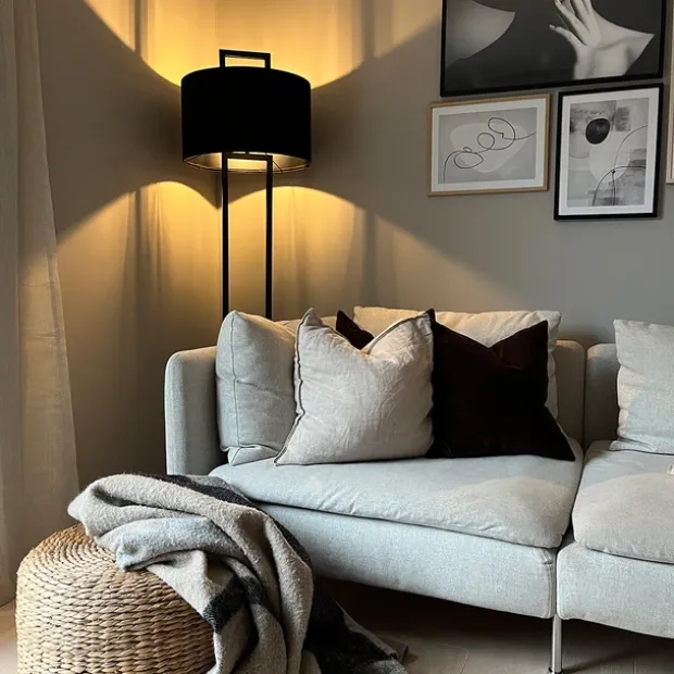 Skeikampen gulvlampe 168cm sort