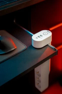 Skjøteledning hengende 3-veis & USB porter hvit