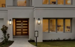 Solar Hailey oppladbar utelampe stolpe IP44 sort