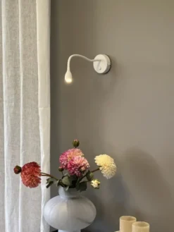 Willy LED leselampe vegg 20cm hvit