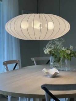 Wolf taklampe 80cm hvit